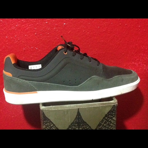 Vans LXVI