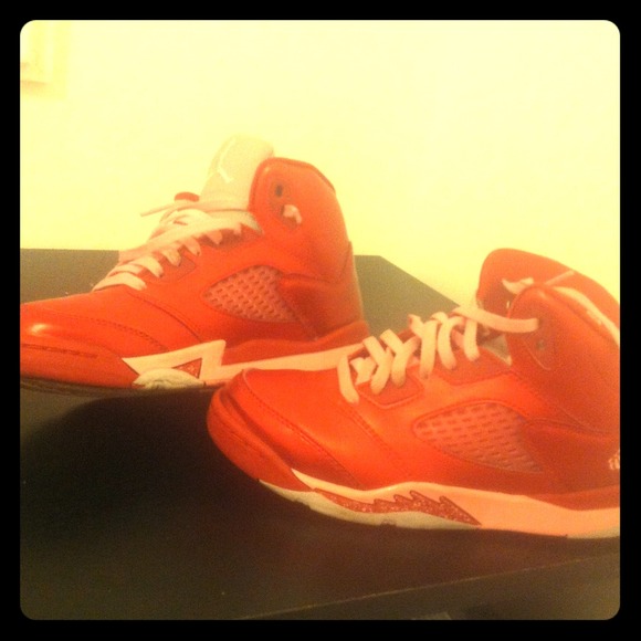 Valentine 5's. LOOKING FOR TRADES AS WELL ..