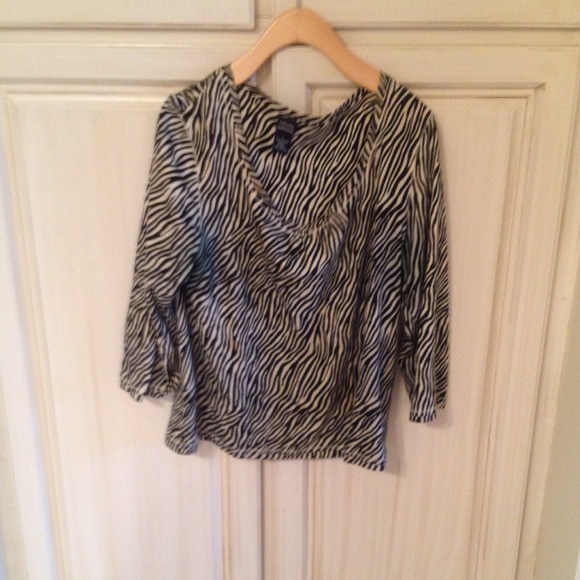 Black and white blouse