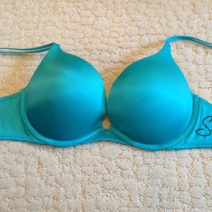 Bundle for lm1230 - Bra, Sandals & Capris