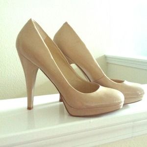 REDUCED Nine West Nude Pumps