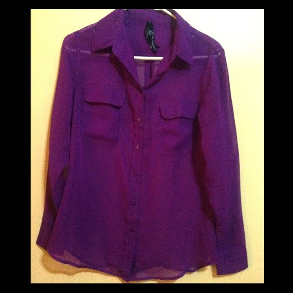 Long sleeve button down blouse