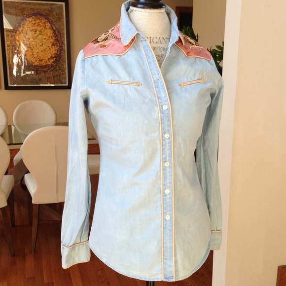 SALE! Maison Scotch Embroidered Chambray shirt