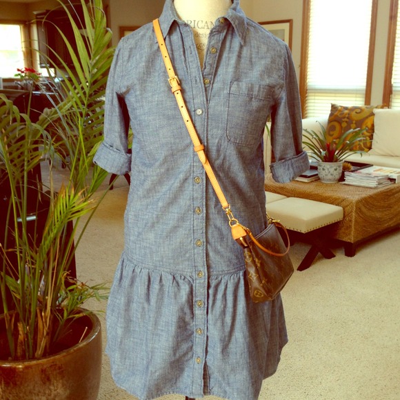 SALE!!! Gap Chambray Dress