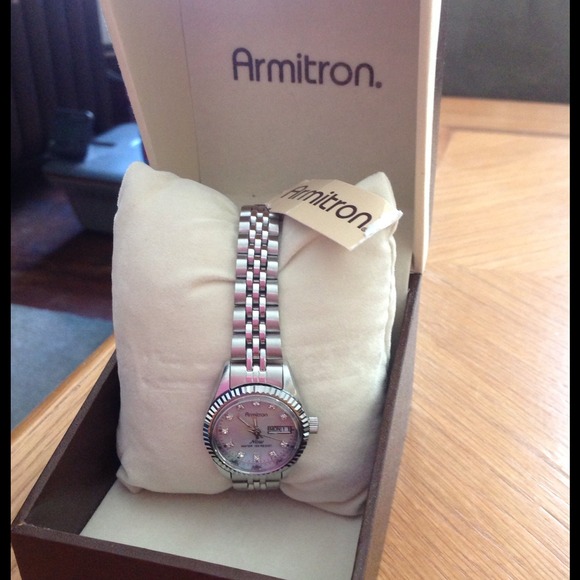 Armitron watch NWT - Picture 2 of 4