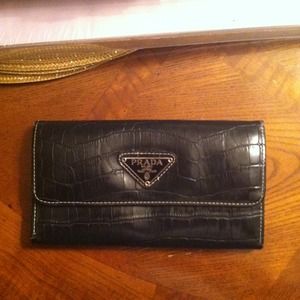 Reduced❕  black prada wallet authentic