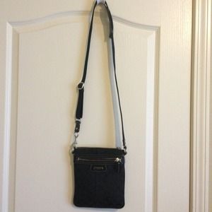 Authentic Crossbody signature Coach bag