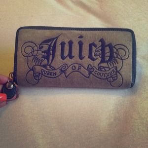 Juicy Couture wallet 🐻💕💗