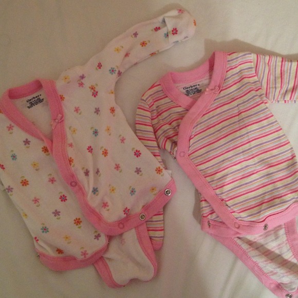 NB baby girl bundle of tops - Picture 3 of 3