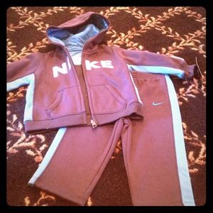 **SOLD AS BUNDLE** Nike toddler boys