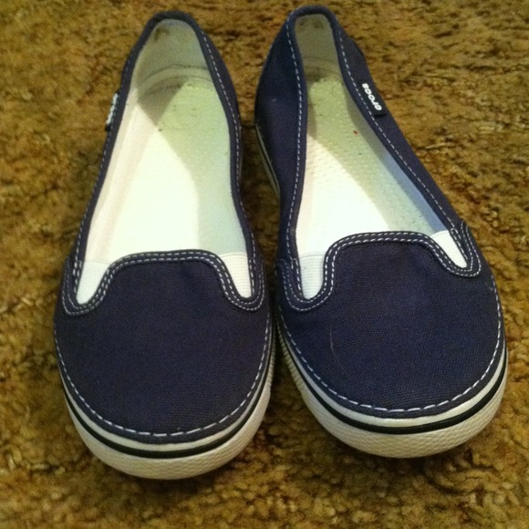 slip on crocs