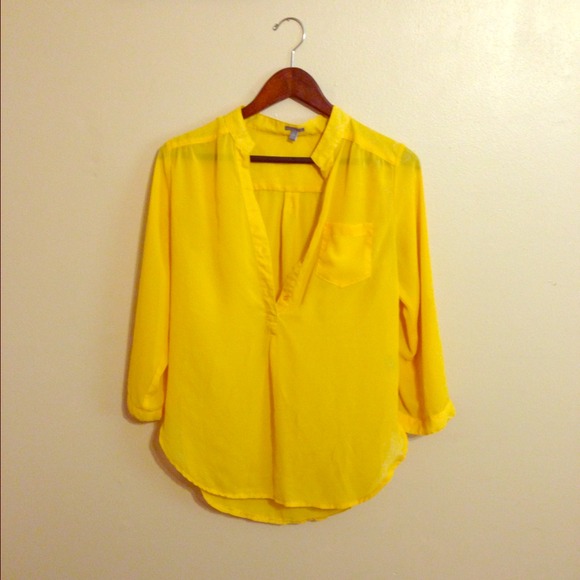 2 blouses