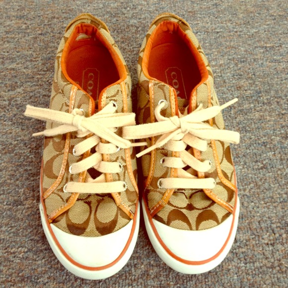 REDUCED ✳🌟Authentic Coach Shoes!