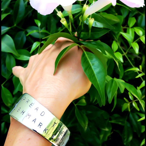 I 💗💗it!!! Spreading the Poshmark Love!!💗 - Picture 3 of 4