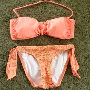 Victoria secret bikini (lot of 2) & free gift!