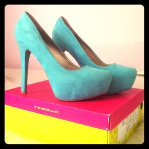 Blue heels 💥reduced💥