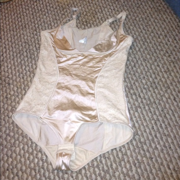 Body shaper