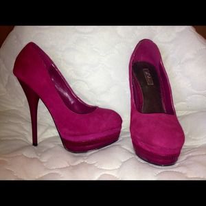 💥Reduced! NEW Wild pair platform heels!