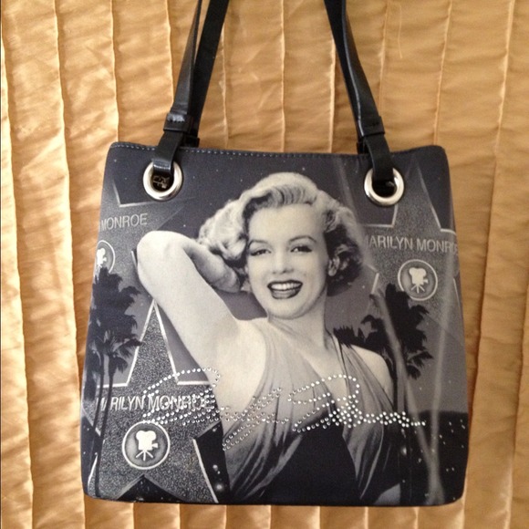 💥SOLD IN BUNDLE💥 Marilyn Monroe Purse