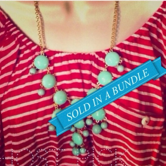 Jewelry - SOLD.   Turquoise bubble statement necklace.
