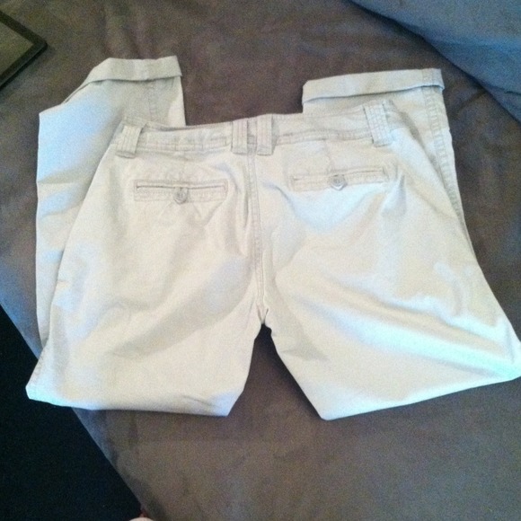 Capris - Picture 4 of 4