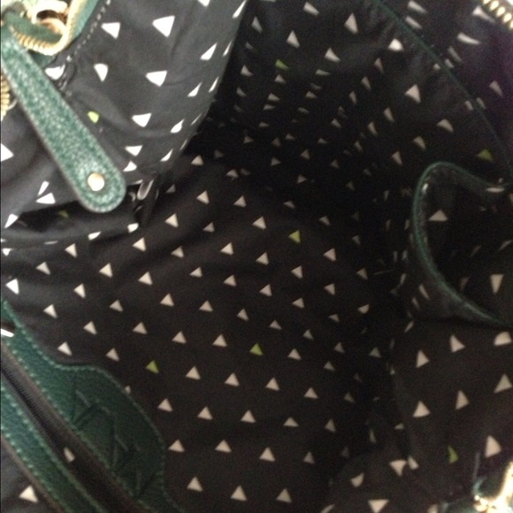 ❌CURRENTLY USING❌ GREEN MAJA SATCHEL GOLD HARDWEAR - Picture 4 of 4