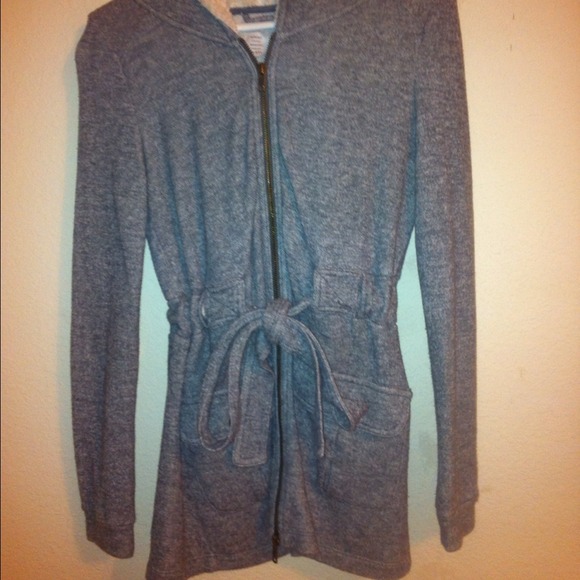 Warm and Cozy jacket! Worn 2 times!