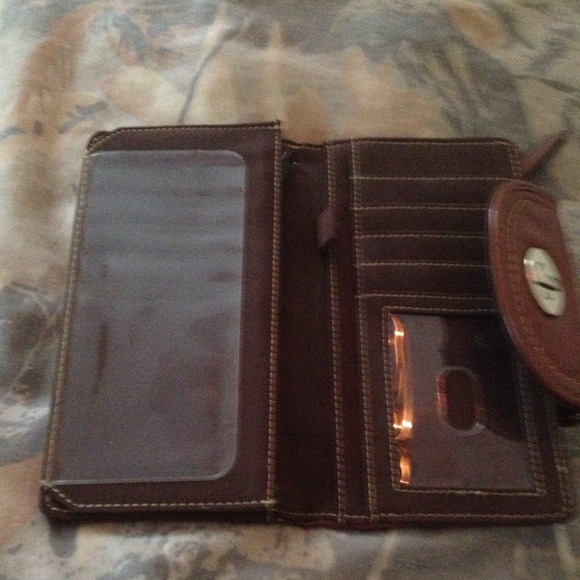 Wallet - Picture 3 of 3