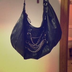 Chain black purse