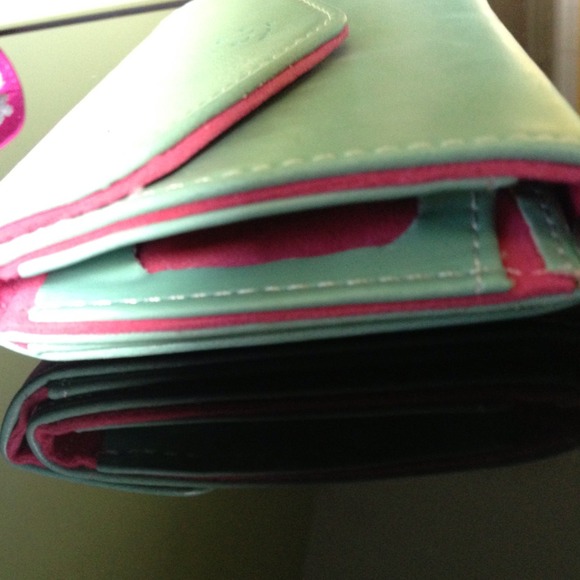 SOLD iPhone wallet case mint pink - Picture 3 of 4