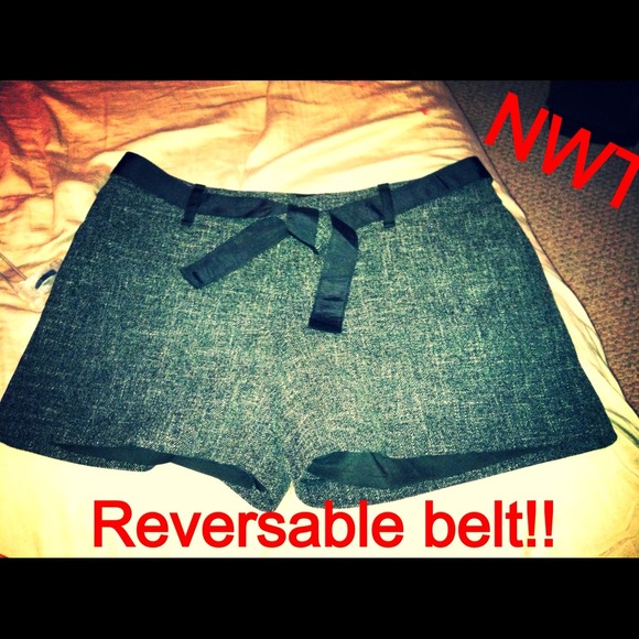 ❗SOLD❗ ❤Dressy Shorts❤
