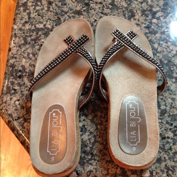 Sandals - Picture 2 of 3