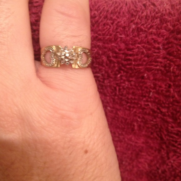 Diamond ring - Picture 3 of 3