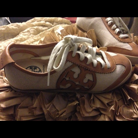 Good Luck Trainer: Women TORYBURCH. Authentic. Tennis shoes