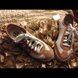 TORYBURCH. Authentic. Tennis shoes