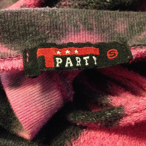 sweatshirt material pink and grey with hearts - Picture 4 of 4