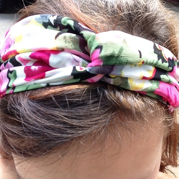 Trades - Picture 3 of 4