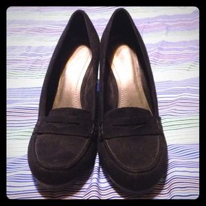 💚 Black Wedged Moccasin Loafers!
