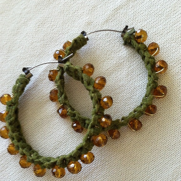 Earring - Picture 2 of 2
