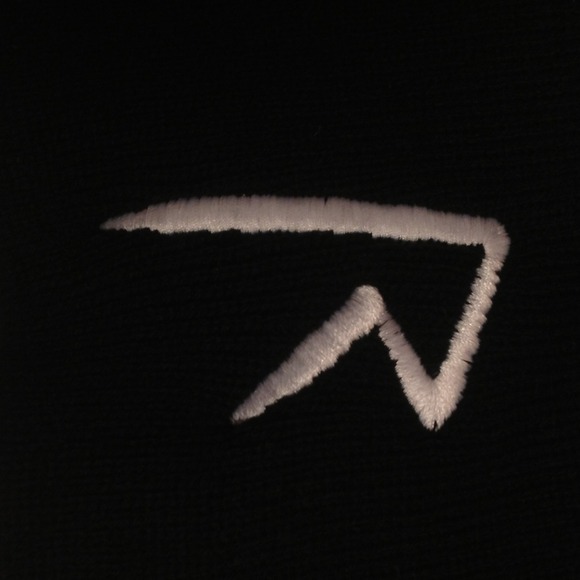 Exclusive rihanna beanie - Picture 3 of 3