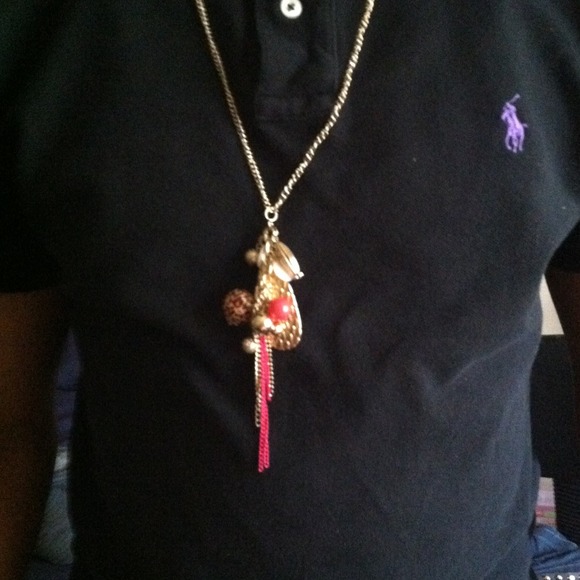 Gold chain necklace