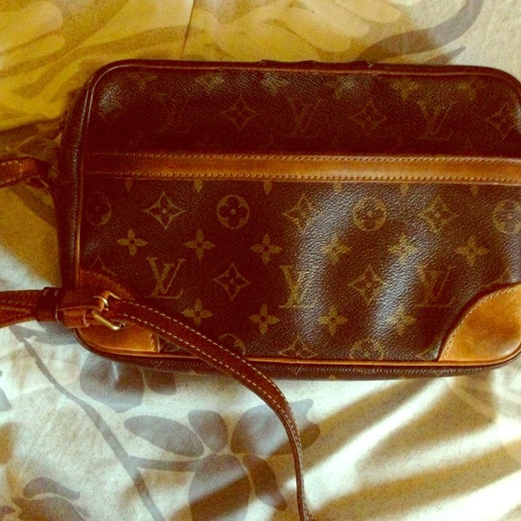 Louis Vuitton trocadero * JUST REDUCED!! Authentic