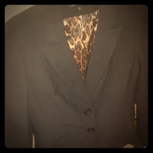 Express designs blazer. Fitted style.
