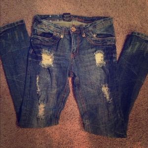 🚫SOLD🚫Cute sequin ripped skinny jeans