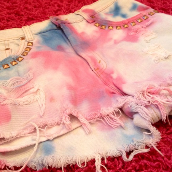 High waisted shorts!