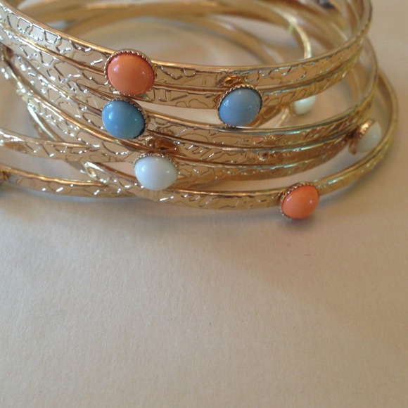 Colorful Set of Bangels - Picture 2 of 3