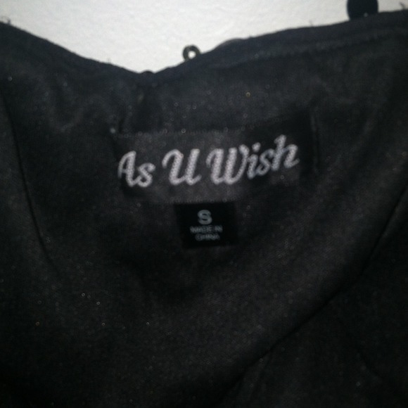 ✨REDUCED NWOT Black & gold sequin party dress - Picture 2 of 4