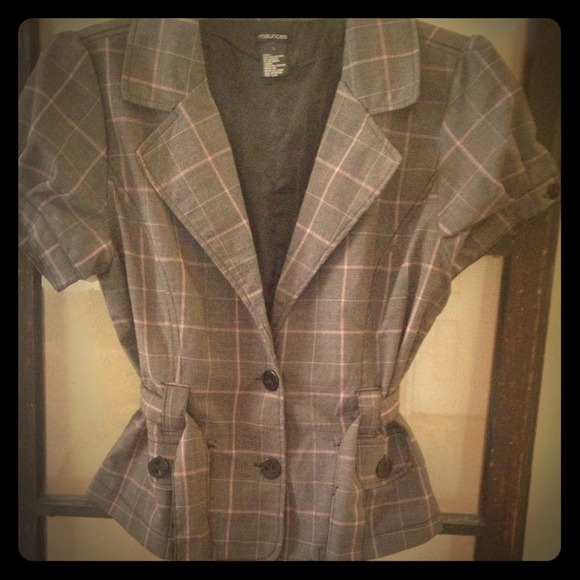 Maurice's short sleeve blazer