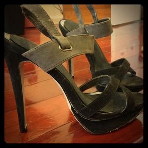 Black and gray heels
