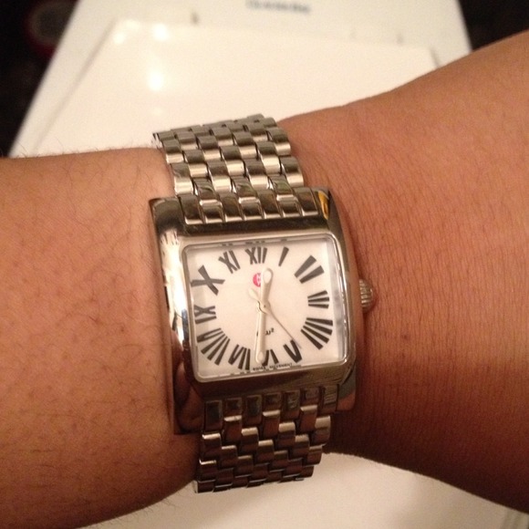 💢Sold💢 💯Authentic Michele Watch 250/pp - Picture 2 of 4